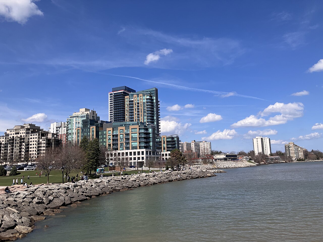 The waterfront of Burlington, Ontario